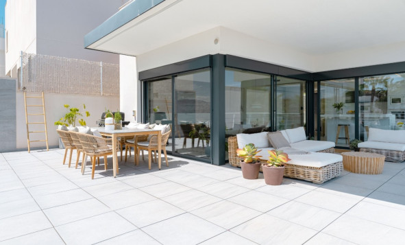 Reventa - 3. Casa indepiende - San Miguel de Salinas - Costa Blanca Sur