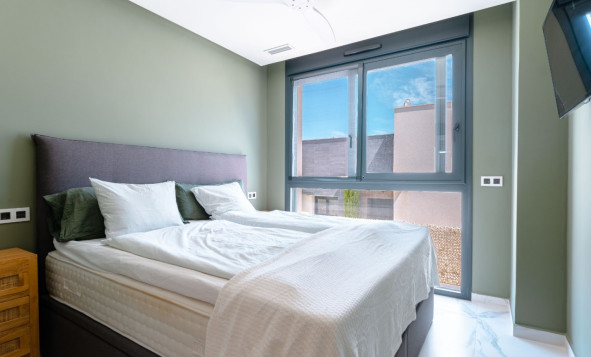 Reventa - 3. Casa indepiende - San Miguel de Salinas - Costa Blanca Sur