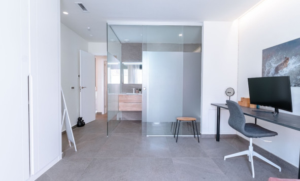 Reventa - 3. Casa indepiende - San Miguel de Salinas - Costa Blanca Sur