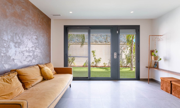 Reventa - 3. Casa indepiende - San Miguel de Salinas - Costa Blanca Sur