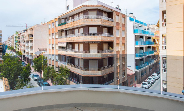 Resale - 1. Apartment / flat - Torrevieja - Costa Blanca South