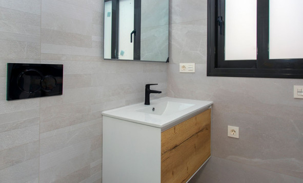 Resale - 1. Apartment / flat - Torrevieja - Costa Blanca South