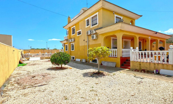 Reventa - 3. Casa indepiende - Orihuela Costa - Costa Blanca Sur
