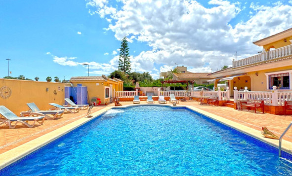 Reventa - 3. Casa indepiende - Orihuela Costa - Costa Blanca Sur