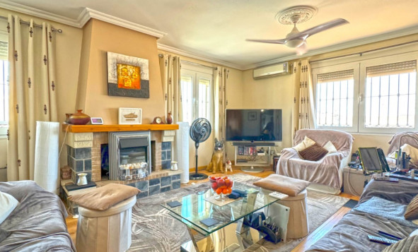 Reventa - 3. Casa indepiende - Orihuela Costa - Costa Blanca Sur