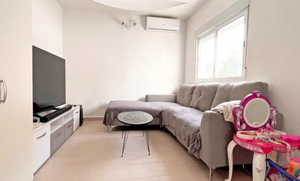 Resale - 1. Apartment / flat - Orihuela Costa - Costa Blanca South