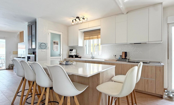 Reventa - 3. Casa indepiende - Orihuela Costa - Costa Blanca Sur