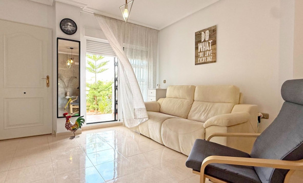 Resale - 1. Apartment / flat - Orihuela Costa - Lomas de Cabo Roig