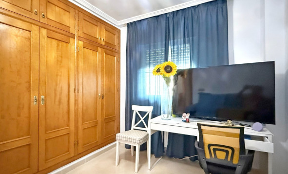 Resale - 1. Apartment / flat - Orihuela Costa - Lomas de Cabo Roig