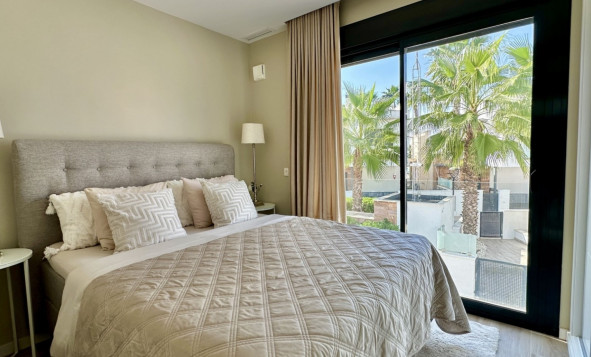 Reventa - 3. Casa indepiende - Orihuela Costa - Lomas de Cabo Roig