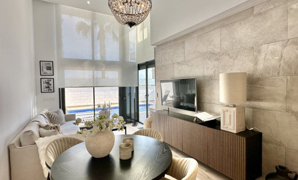 Reventa - 3. Casa indepiende - Orihuela Costa - Lomas de Cabo Roig