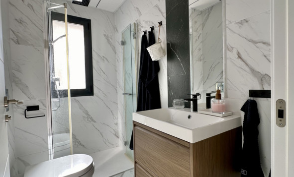 Reventa - 3. Casa indepiende - Orihuela Costa - Lomas de Cabo Roig