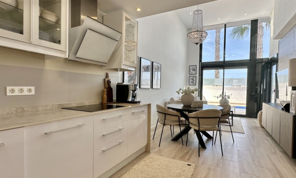 Reventa - 3. Casa indepiende - Orihuela Costa - Lomas de Cabo Roig