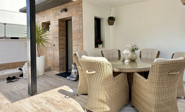 Reventa - 3. Casa indepiende - Orihuela Costa - Lomas de Cabo Roig