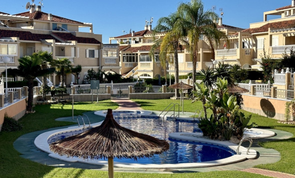 Resale - 4. Semi-detached villa - Orihuela Costa - Costa Blanca South