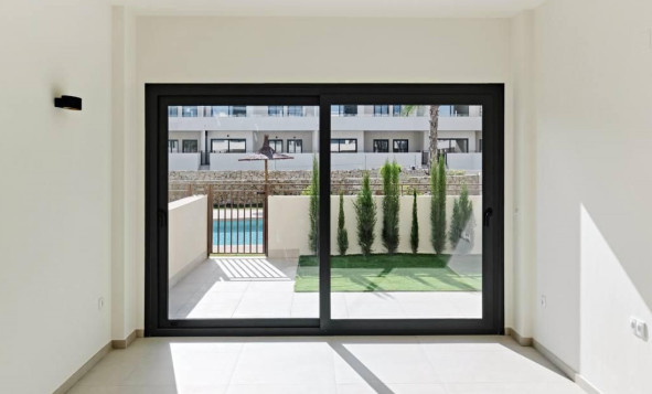 Reventa - 1. Apartamento / piso - Torrevieja - La Veleta