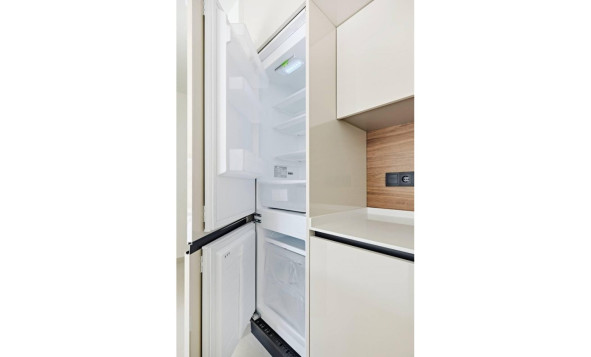 Reventa - 1. Apartamento / piso - Torrevieja - La Veleta