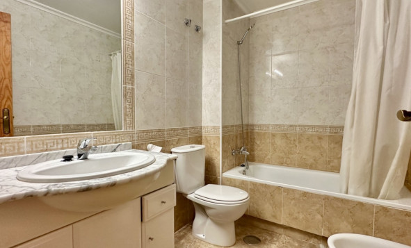 Reventa - 1. Apartamento / piso - Orihuela Costa - Costa Blanca Sur