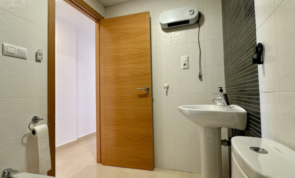 Reventa - 1. Apartamento / piso - San Miguel de Salinas - Costa Blanca Sur