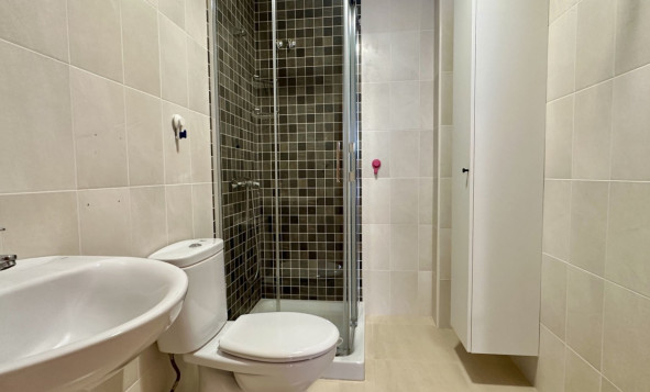 Reventa - 1. Apartamento / piso - San Miguel de Salinas - Costa Blanca Sur