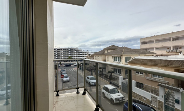 Reventa - 1. Apartamento / piso - San Miguel de Salinas - Costa Blanca Sur