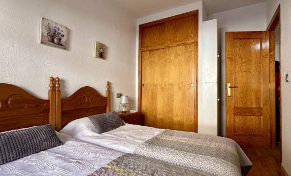 Reventa - 1. Apartamento / piso - Torrevieja - Playa Los Naufragos