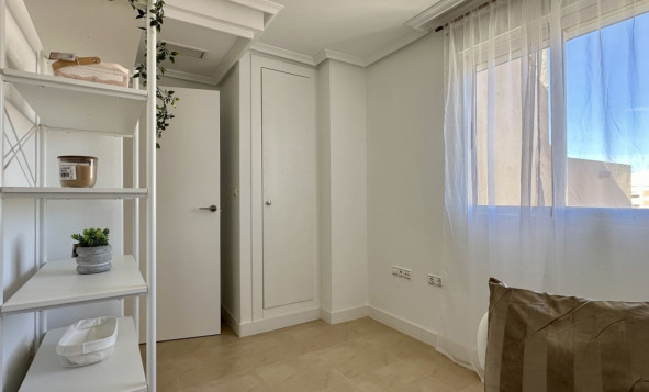 Resale - 1. Apartment / flat - Torrevieja - Costa Blanca South