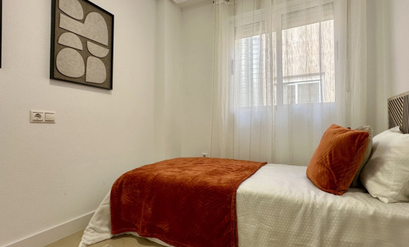 Resale - 1. Apartment / flat - Torrevieja - Costa Blanca South