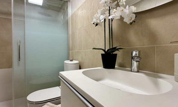 Resale - 1. Apartment / flat - Torrevieja - Costa Blanca South