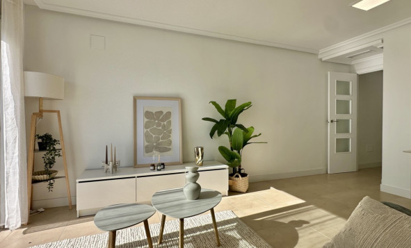 Resale - 1. Apartment / flat - Torrevieja - Costa Blanca South