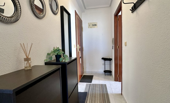 Resale - 1. Apartment / flat - Torrevieja - Costa Blanca South