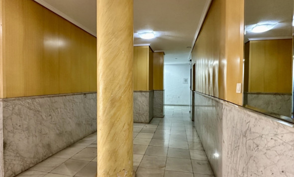 Resale - 1. Apartment / flat - Torrevieja - Costa Blanca South