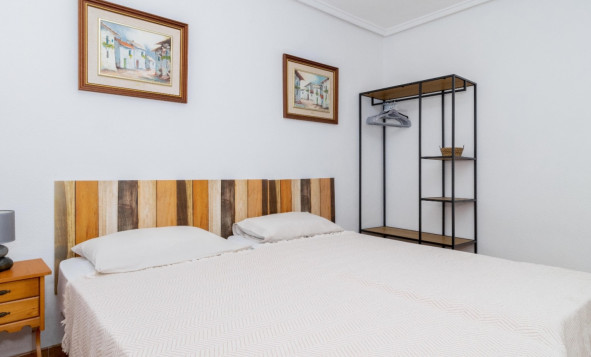 Reventa - 2. Chalet adosado - Orihuela Costa - La Zenia