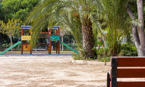 Reventa - 2. Chalet adosado - Orihuela Costa - La Zenia