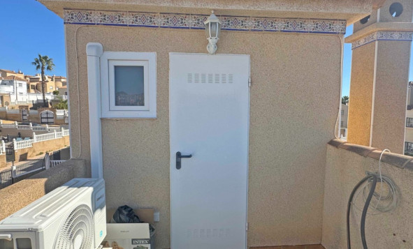 Resale - 4. Semi-detached villa - Orihuela Costa - Costa Blanca South