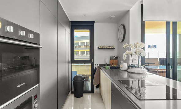 Reventa - 1. Apartamento / piso - Orihuela Costa - Costa Blanca Sur