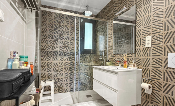 Reventa - 1. Apartamento / piso - Orihuela Costa - Costa Blanca Sur