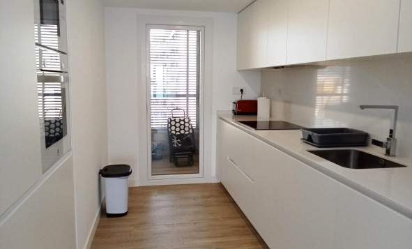 Resale - 1. Apartment / flat - Torrevieja - Costa Blanca South