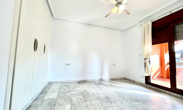 Reventa - 1. Apartamento / piso - Villamartin - Costa Blanca Sur