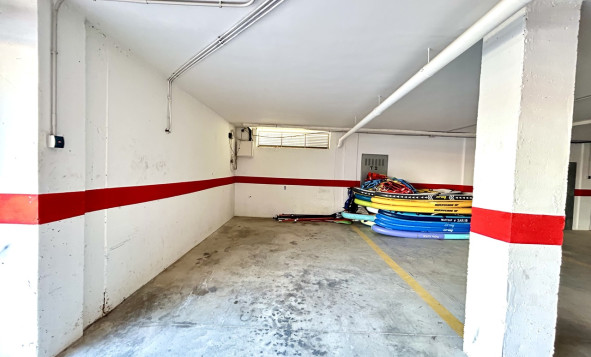 Reventa - 1. Apartamento / piso - Villamartin - Costa Blanca Sur