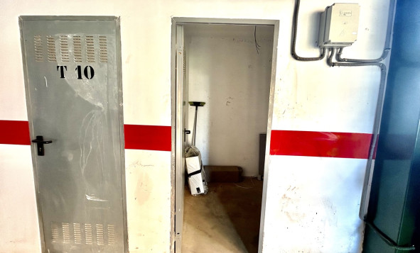 Reventa - 1. Apartamento / piso - Villamartin - Costa Blanca Sur