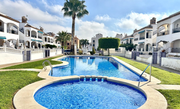 Reventa - 1. Apartamento / piso - Villamartin - Costa Blanca Sur