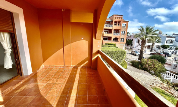 Reventa - 1. Apartamento / piso - Villamartin - Costa Blanca Sur