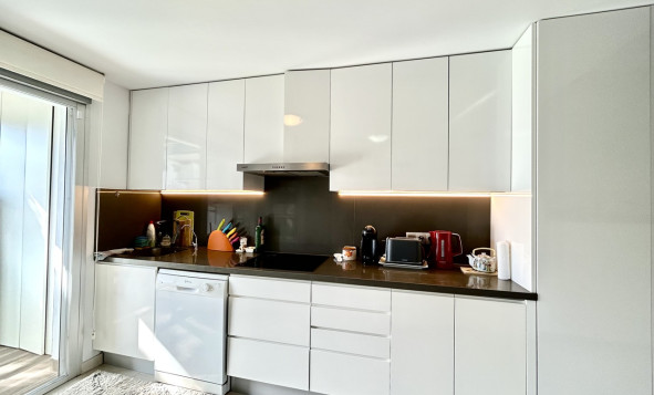 Resale - 1. Apartment / flat - Punta Prima - Costa Blanca South