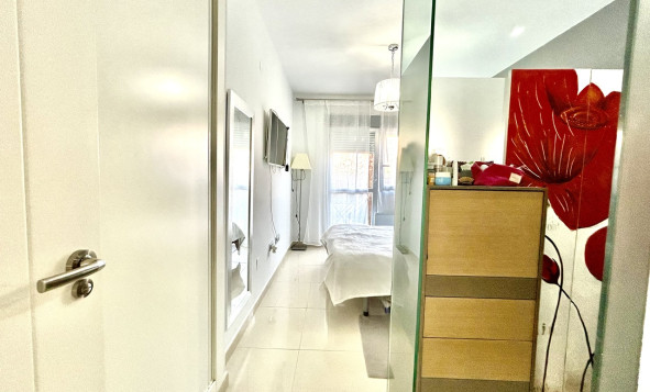 Resale - 1. Apartment / flat - Punta Prima - Costa Blanca South