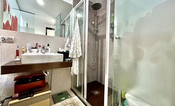 Resale - 1. Apartment / flat - Punta Prima - Costa Blanca South