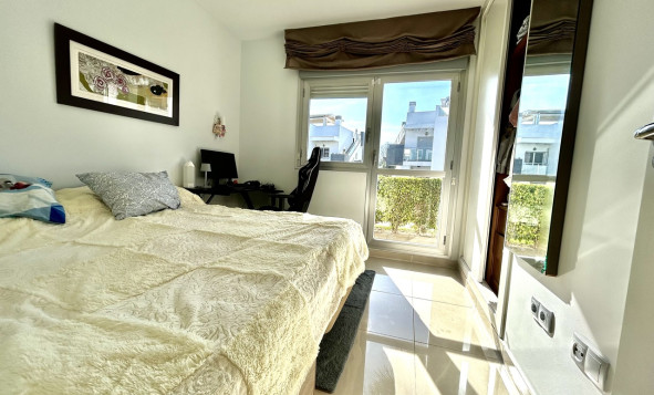 Resale - 1. Apartment / flat - Punta Prima - Costa Blanca South