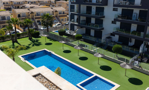 Reventa - 1. Apartamento / piso - Villamartin - Costa Blanca Sur