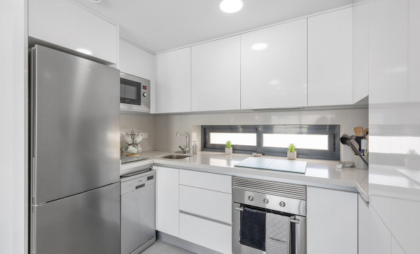 Reventa - 1. Apartamento / piso - Villamartin - Costa Blanca Sur