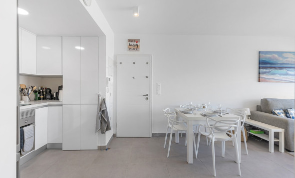 Reventa - 1. Apartamento / piso - Villamartin - Costa Blanca Sur